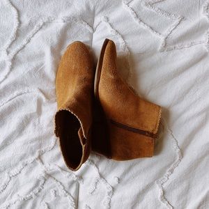 jack Rodger tan ankle booties